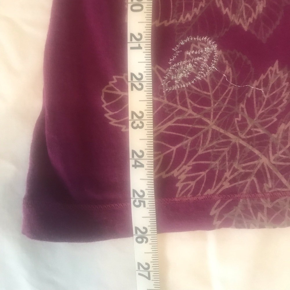 Embroidered Tee - Picture 3 of 5